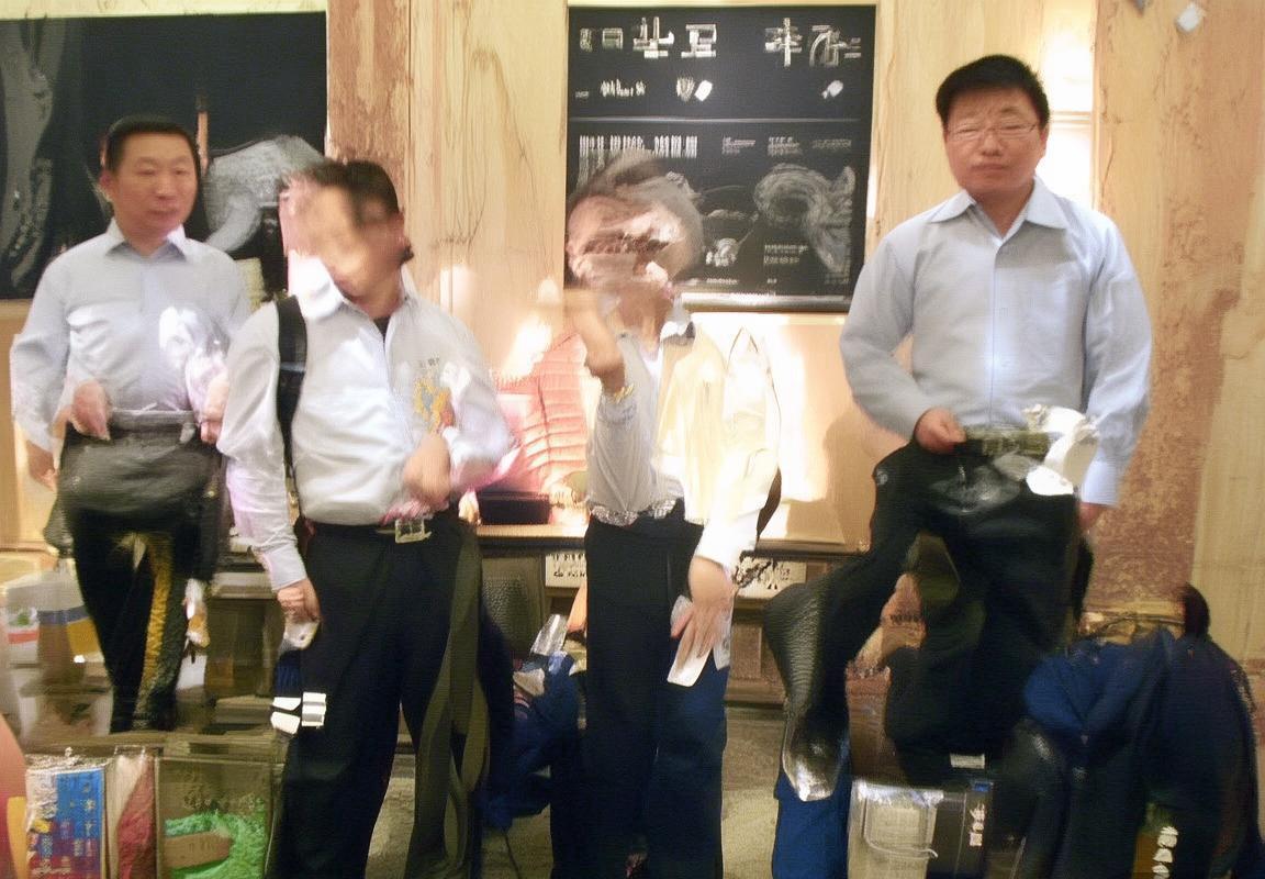 巴萨罗马国冠巅峰对决：精彩瞬间与战术解析(图1)