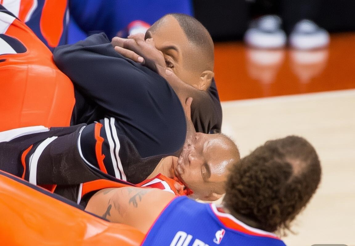 2016-2017赛季NBA火箭VS快船：三分与内线的巅峰对决(图4)